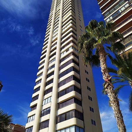 Luminoso Apartamento En Primera Linea De Playa بينايدورم المظهر الخارجي الصورة