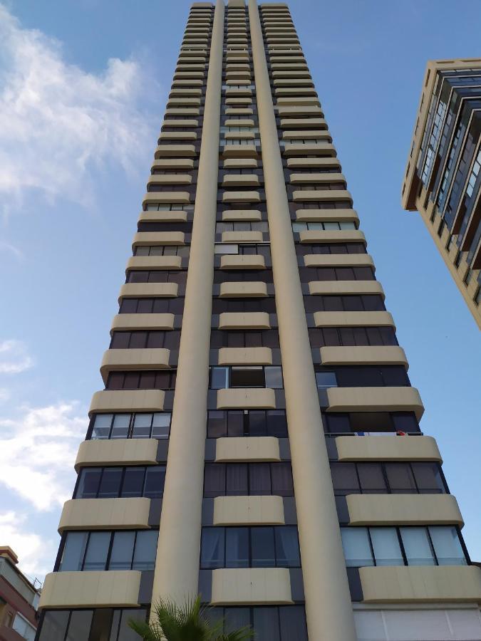 Luminoso Apartamento En Primera Linea De Playa بينايدورم المظهر الخارجي الصورة